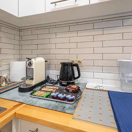 Alimos Marina Beach Apartment Афины Экстерьер фото